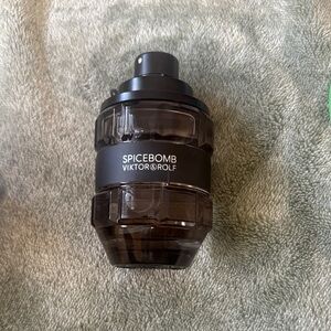 Viktor & Rolf Spicebomb Black Lens